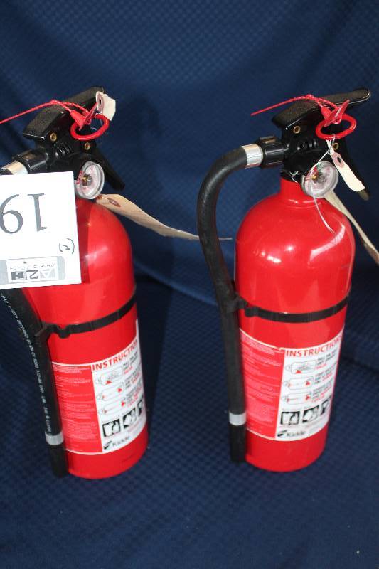 2 nitrogen compressed fire extinguishers