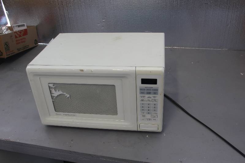 Microwave oven