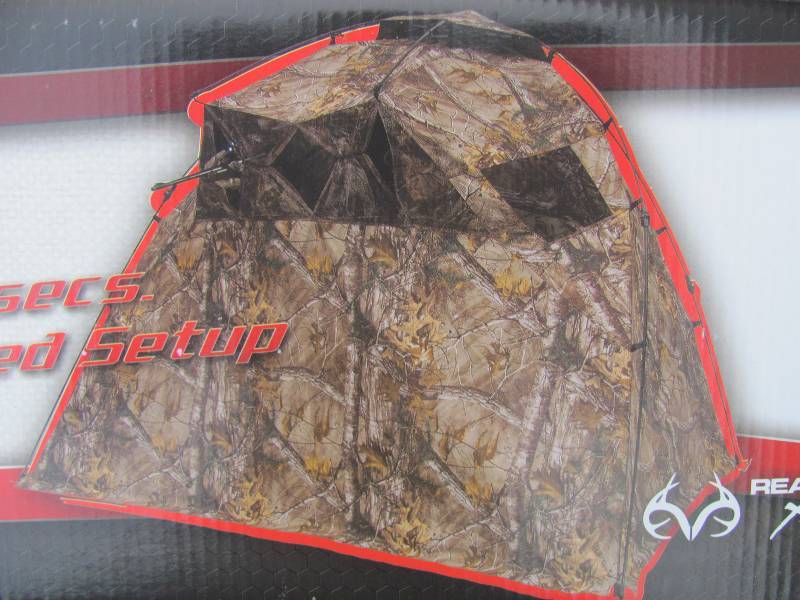 lot 23 image: Hunting Blinds