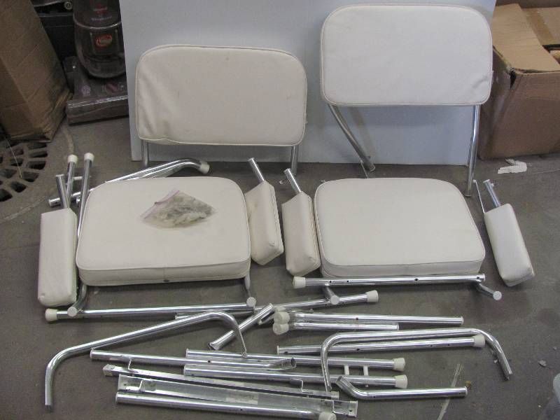 lot 93 image: Boating Accessories