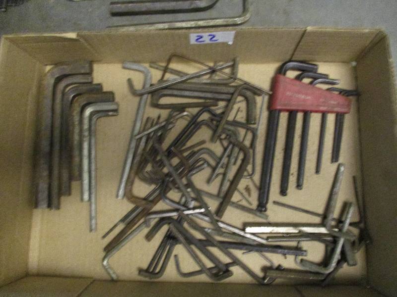 lot 22 image: Allen Wrenches