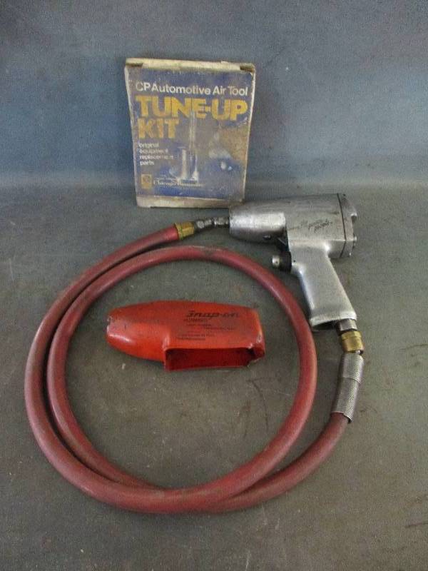 lot 43 image: Impact Wrench & Tune up Kit