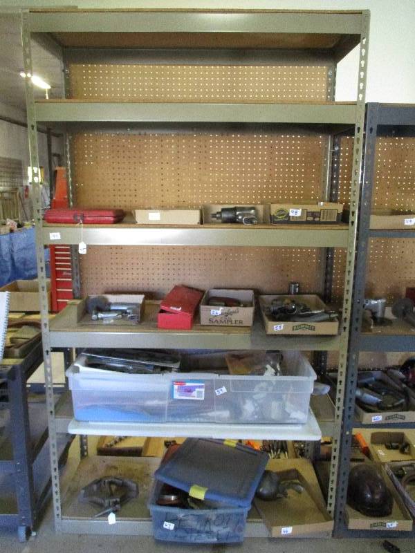 lot 44 image: Shelving Unit