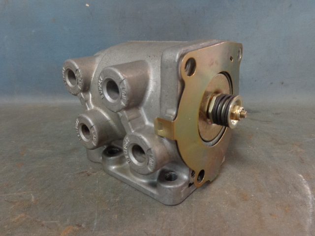lot 86 image: Brake Valve Repair Kit