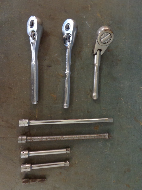 lot 105 image: Ratchets and Extensions