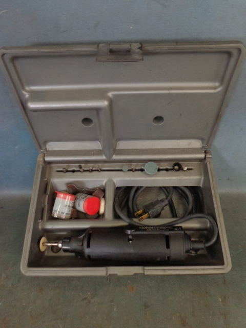 lot 113 image: Dremel