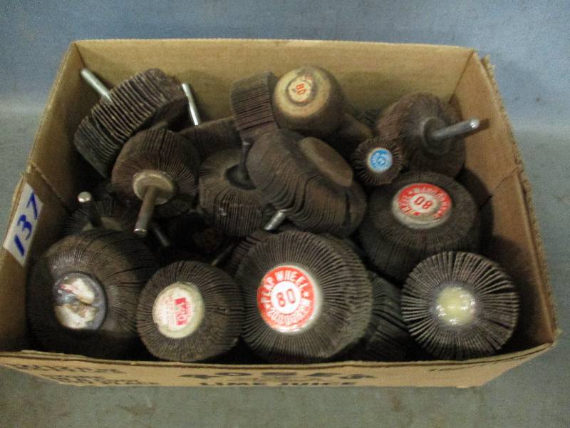 lot 137 image: Flap Wheels