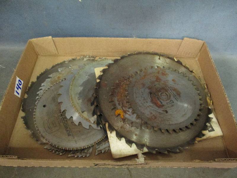 lot 140 image: Circular Saw Blades