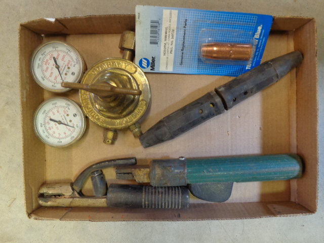 lot 257 image: Welding Parts