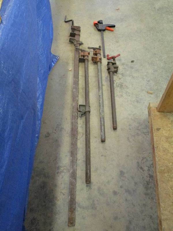 lot 205 image: Clamps