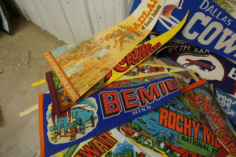 lot 93 image: Large Lot of Pendants of National Sports Teams & Travel Destinations