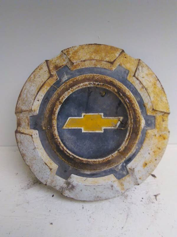 Chevy Truck Dog Dish Hubcap