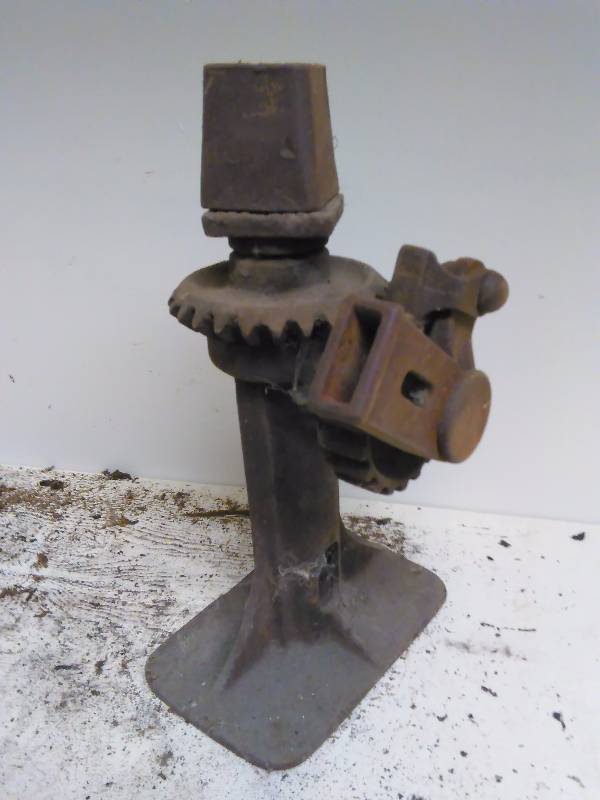 Antique Jack with gears