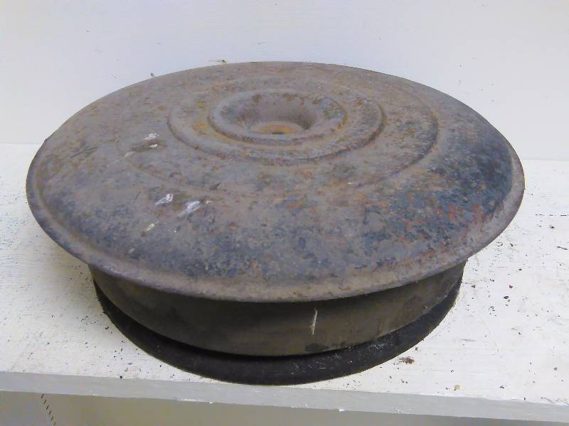 Air filter housing, very vintage