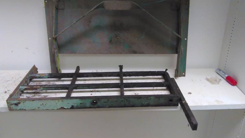 Grain Gate and a metal grate
