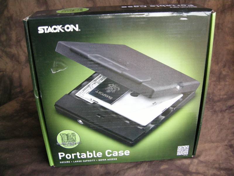 lot 22 image: Portable Security Case