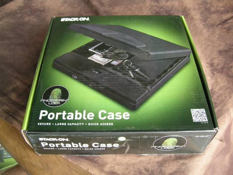 lot 36 image: Portable Security Case - Biometric
