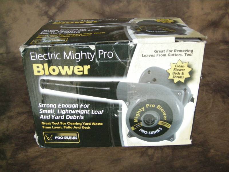 lot 50 image: Electric Mighty Pro Blower