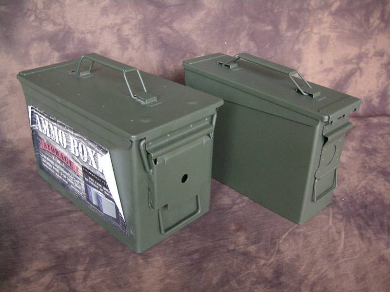 lot 42 image: Ammo Boxes 2-in-1