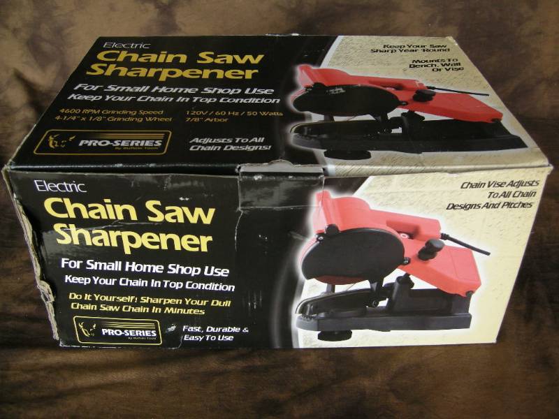 lot 82 image: Electric Chain Saw Sharpener