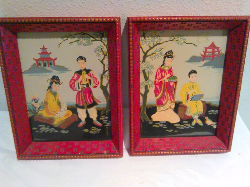 lot 34 image: Vintage Asian Framed art (2)