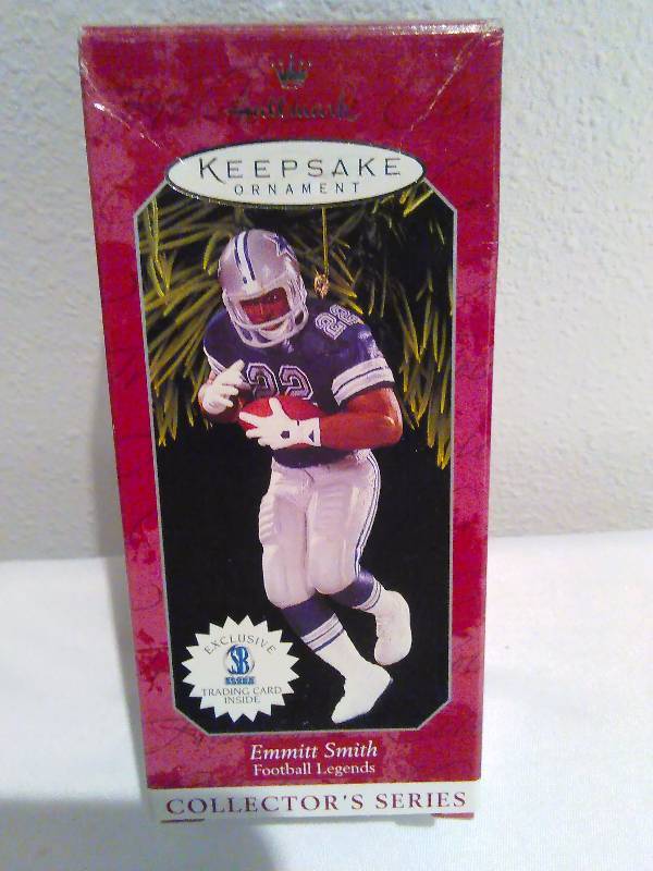 lot 84 image: Hallmark Collectors Ornament, New in Box, NFL, Emmet Smith, 1998, Dallas Cowboys