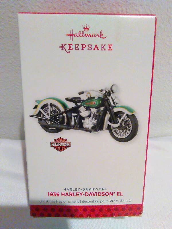 lot 99 image: Hallmark Collectors Ornament, New in Box, 1936, Harley Davidson, EL, Knucklehead Engine