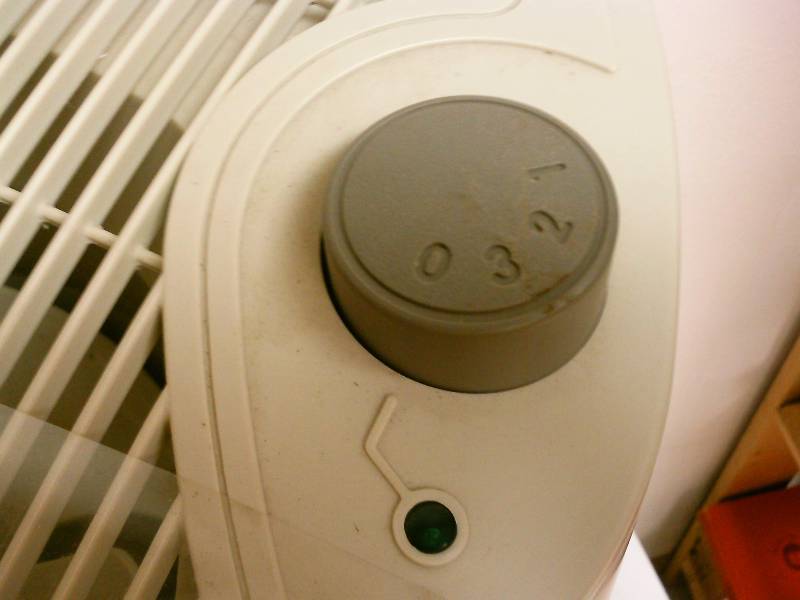lot 117 image: Lasko 1115 high performance recirculating humidifier