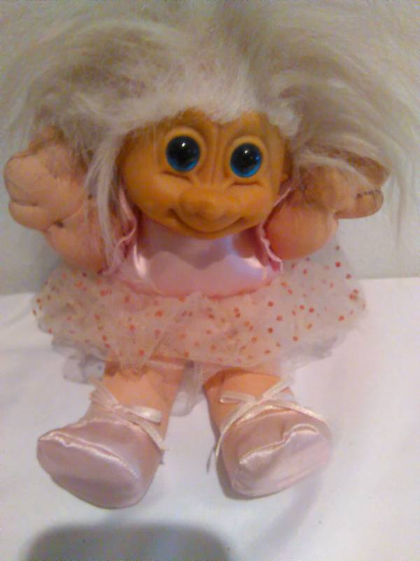 lot 131 image: Troll Doll, vintage