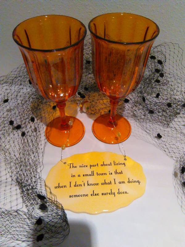 lot 160 image: 2 Fall Orange plastic goblets, and Small Town Sign