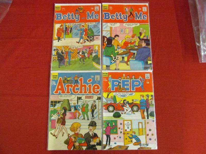 lot 59 image: Comic Books