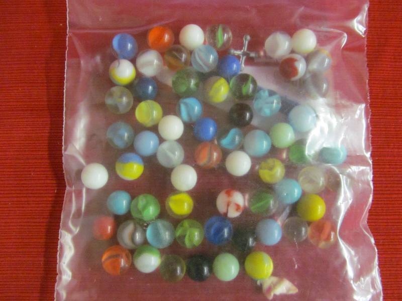 lot 65 image: Vintage Marbles