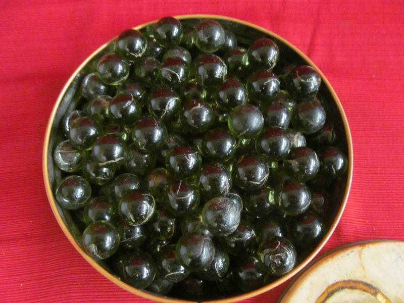 lot 71 image: Decorative Marbles