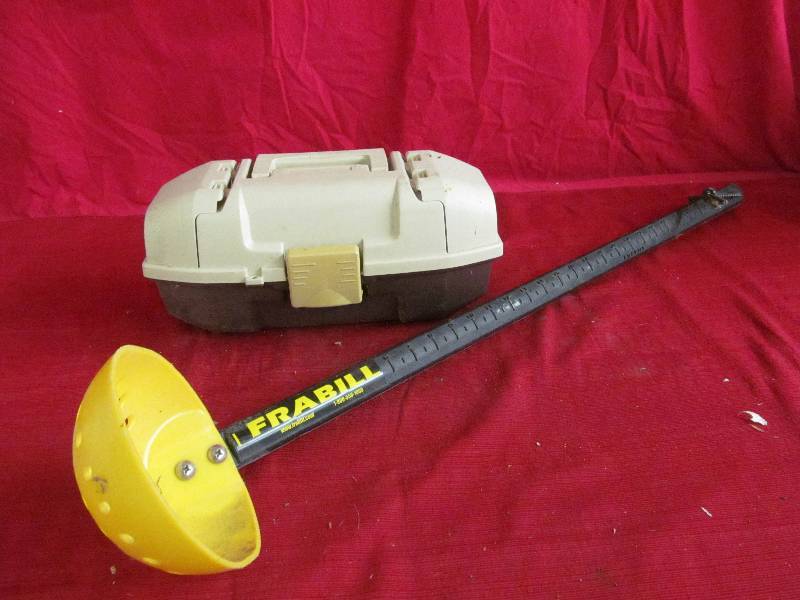 lot 107 image: Frabill Ice ScoopTackle Box