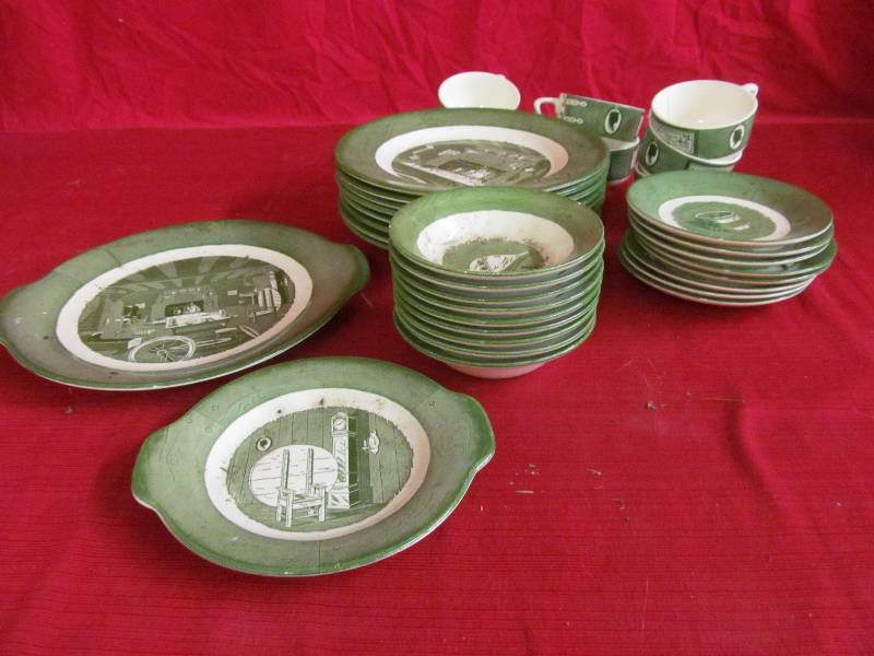 lot 122 image: Colonial Homestead Dish Set