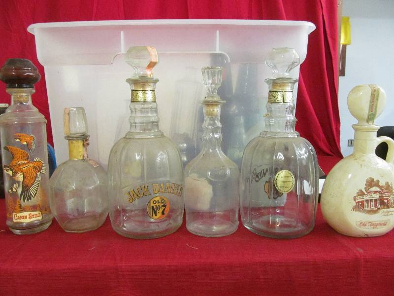 lot 125 image: Vintage Liquor Bottles