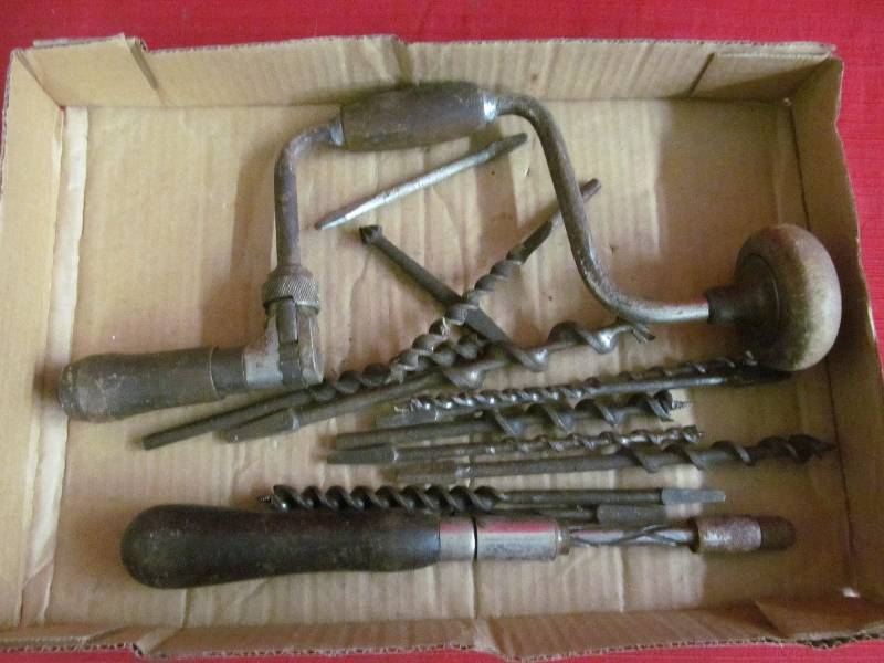 lot 192 image: tools