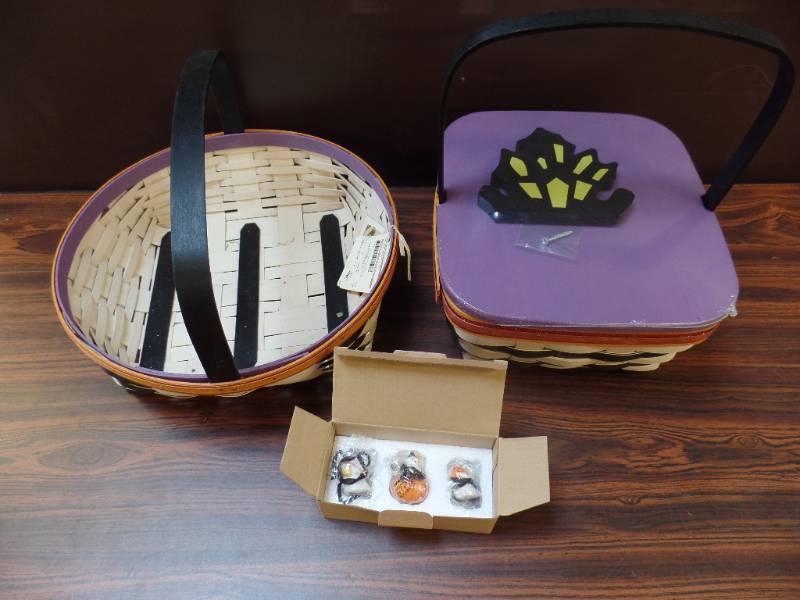 lot 534 image: Longaberger Baskets