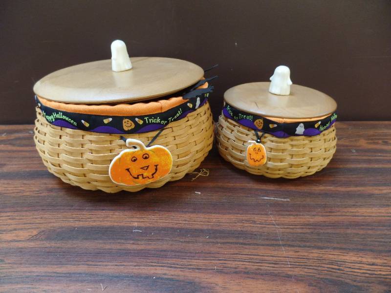 lot 537 image: Longaberger Baskets