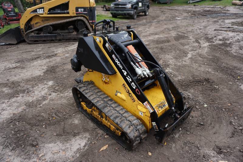lot 8 image: Boxer Brand Model 425D Diesel Powered Mini Tracked Bobcat Skid Loader Skid Steer