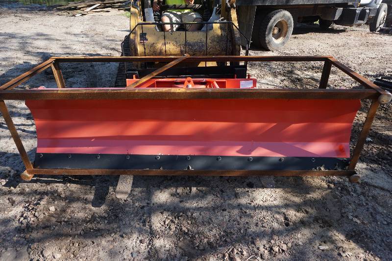 TMG Industrial Model GLSP240 Universal Mount Bobcat Skid Loader Skid