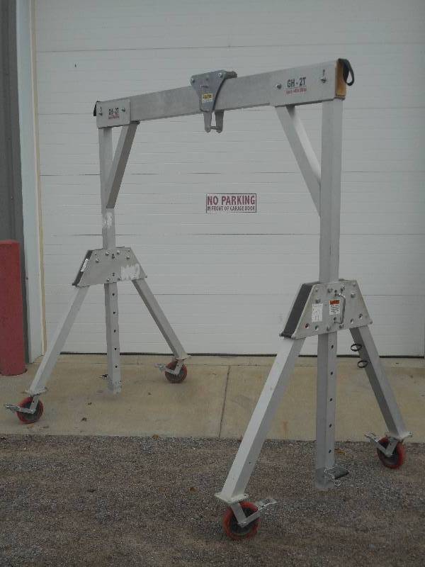 lot 2 image: Sumner GH2T Commercial Aluminum Gan...