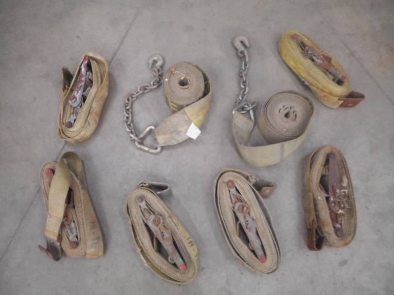 lot 49 image: Lot Of (6) Ratchet Straps & (2) Loa...