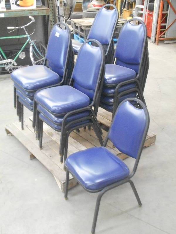 lot 53 image: Lot Of (16) Matching Steel-Framed C...