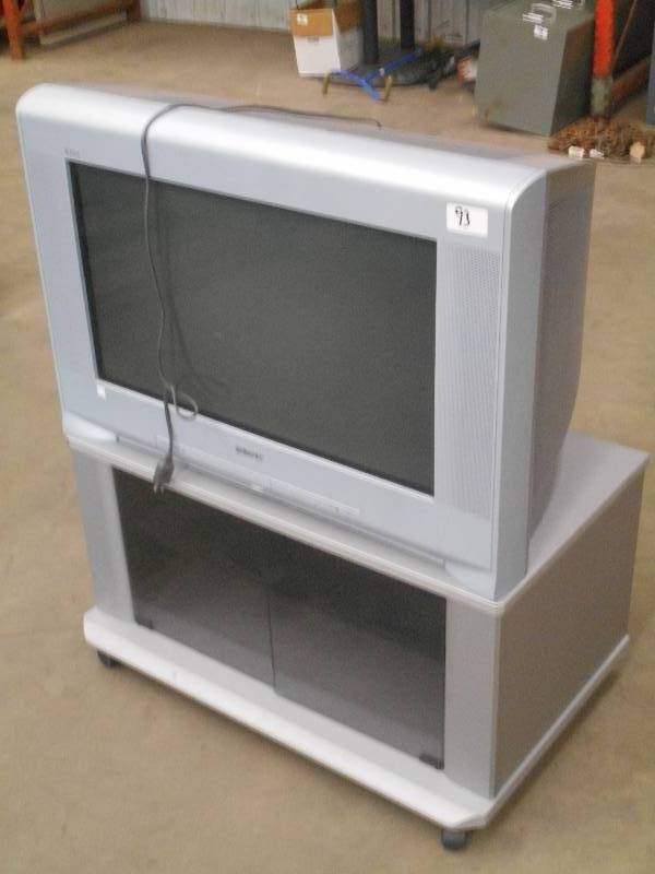 lot 93 image: Sony Vega Trinitron T.V. With Match...
