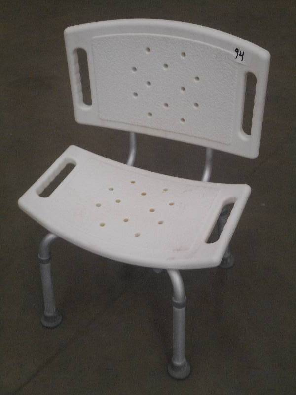 lot 94 image: Adjustable Height Plastic Seat ...