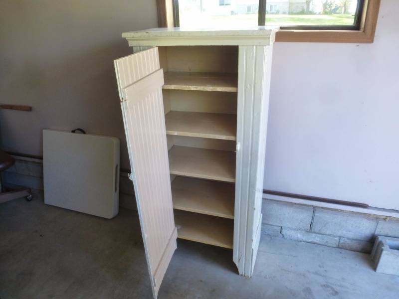 lot 31 image: Antique Pantry Cabinet