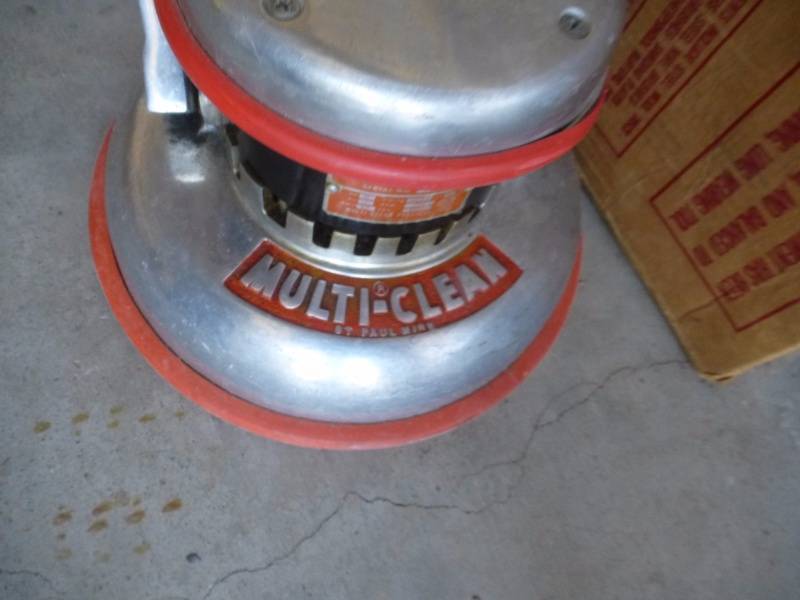 lot 36 image: Multi- Clean floor scrubber