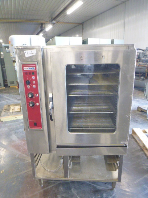 lot 12 image: Blodgett Combo OvenSteamer