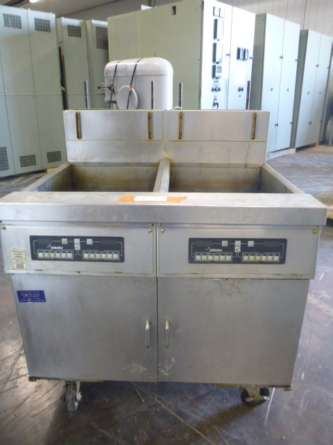 lot 13 image: Dean Double Deep Fryer